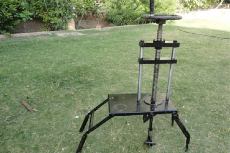 Cow dung Pot machine